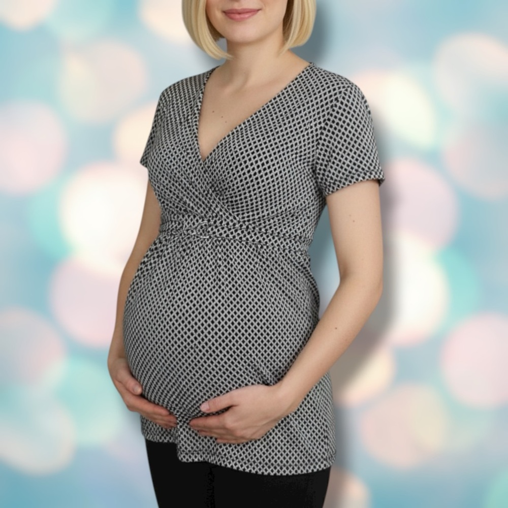 Motherhood Maternity Women’s Black Geometric V-Neck Blouse Shirt Top Size M
